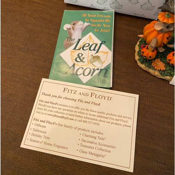 CHARMING TAILS We’re a Kooky Spooky Family Halloween Figurine by Fitz & Floyd - Picture 2 of 15